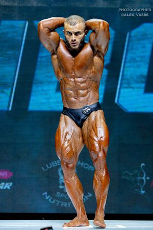 CLASSIC PHYSIQUE 178